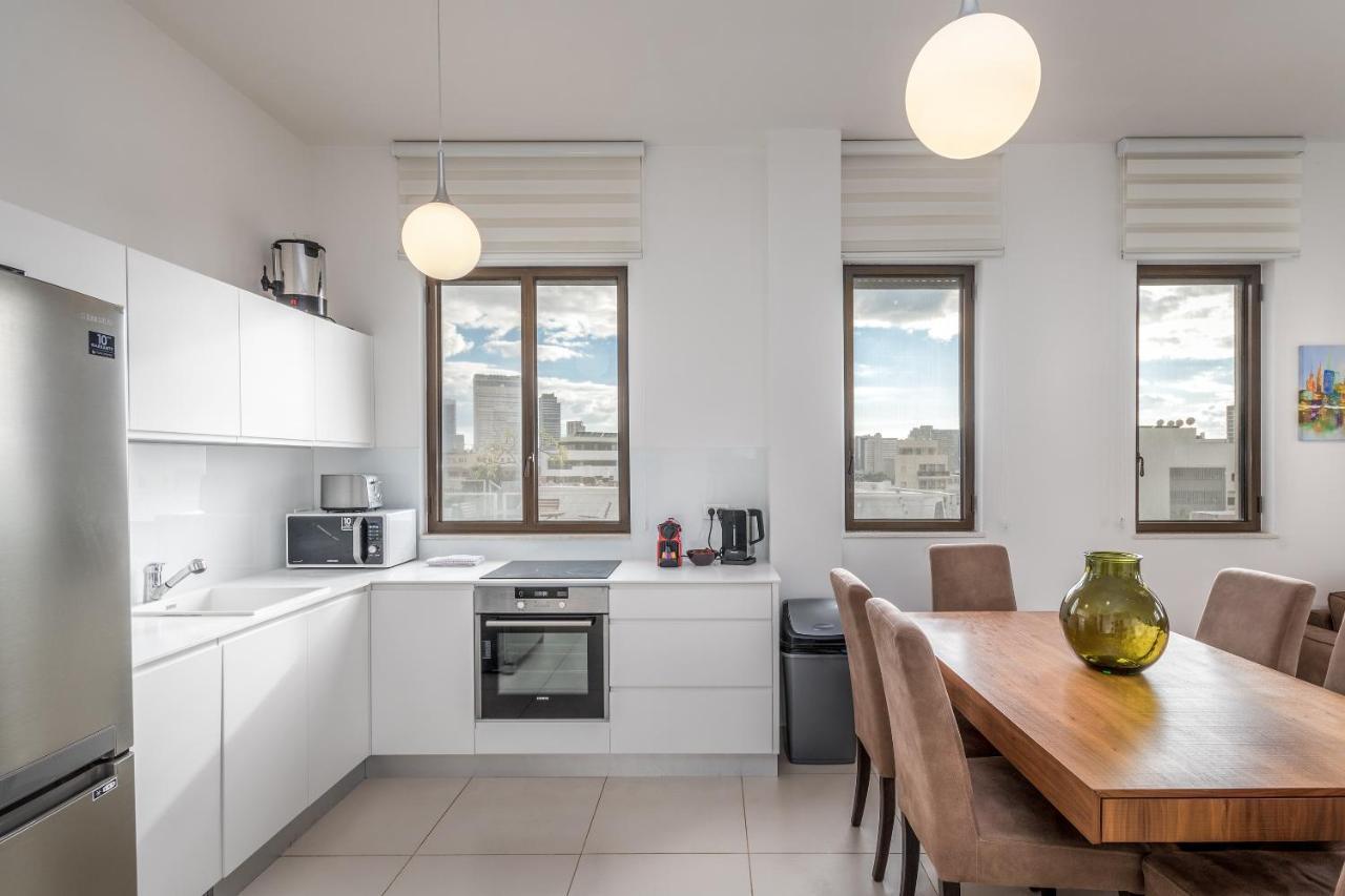 Modern & Bright 3 Bdr Close To The Beach Тель-Авив Экстерьер фото